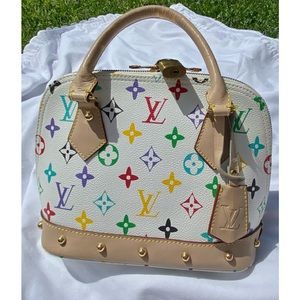 Louis Vuitton. 9.5"w x 7.5"h Beautiful details.
